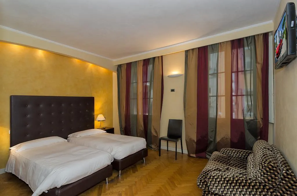 ***  Hotel Novecento Pisa Italien