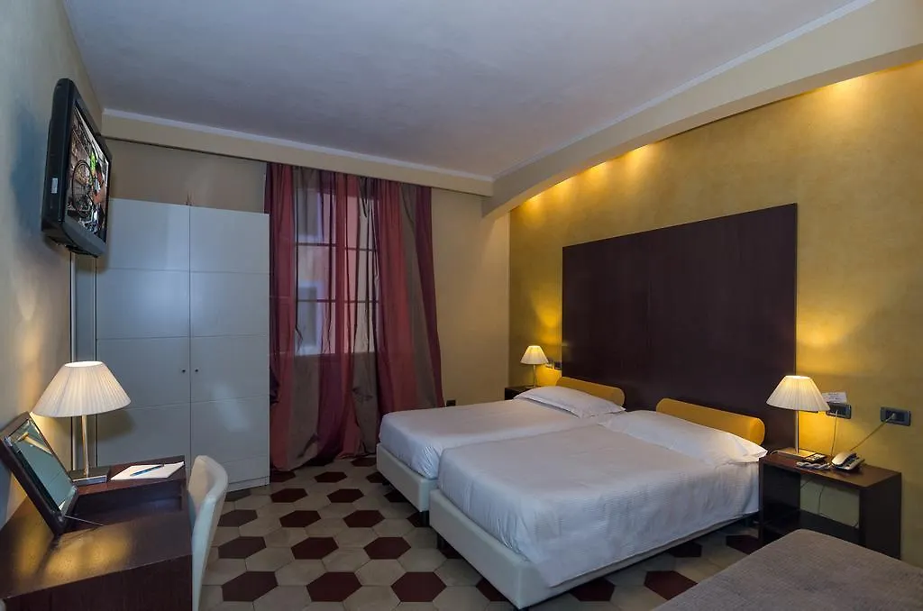 Hotel Novecento Pisa